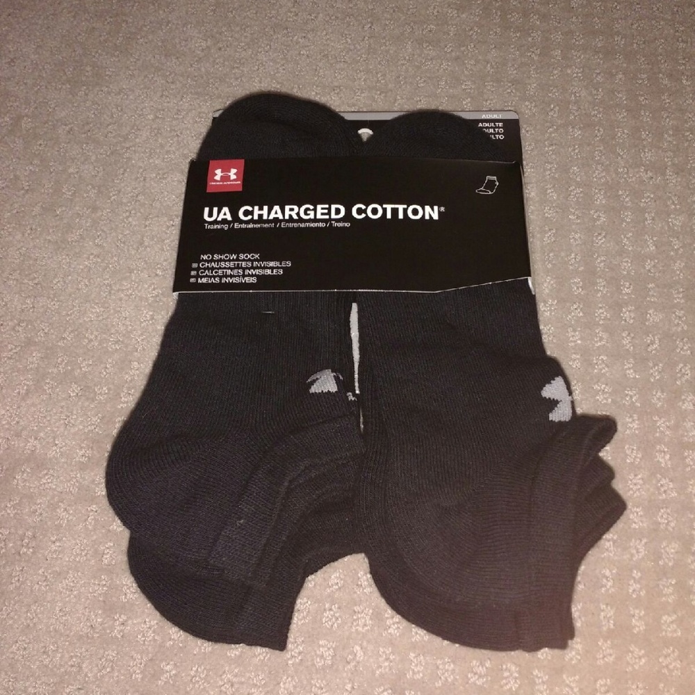 Under armour charged cotton socks